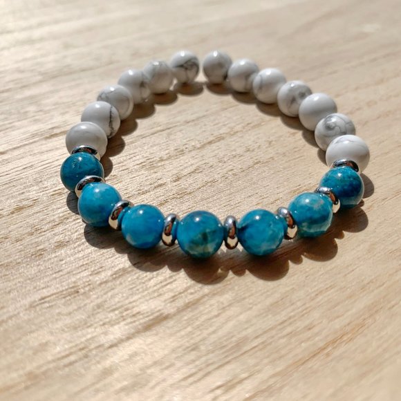 Pacific Blue Apatite & Howlite Chakra Bracelet - Picture 6 of 7